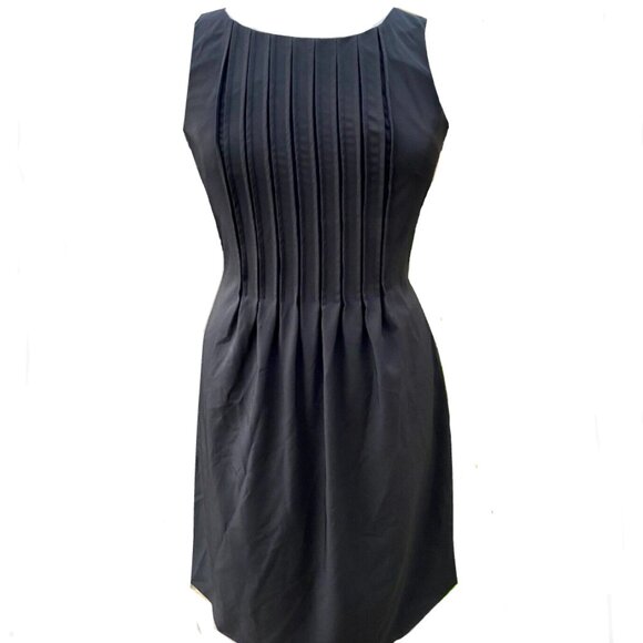 New Calvin Klein Sleeveless Pleated Sheath Dress - Picture 1 of 13